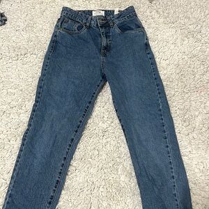 Cotton on mom Jean